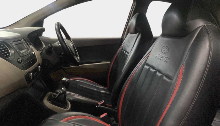 2014 Hyundai Xcent SX 1.2 (O), Petrol, Manual, 71,427 km, Right Side Front Door Cabin