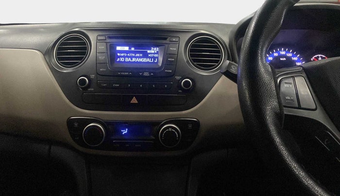 2014 Hyundai Xcent SX 1.2 (O), Petrol, Manual, 71,427 km, Air Conditioner