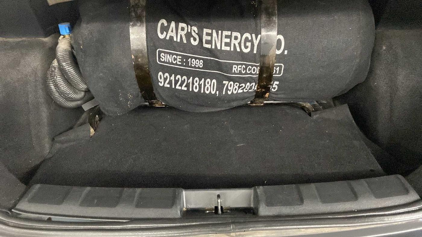 2018 Tata NEXON XM PETROL, CNG, Manual, 91,760 km, Boot Inside