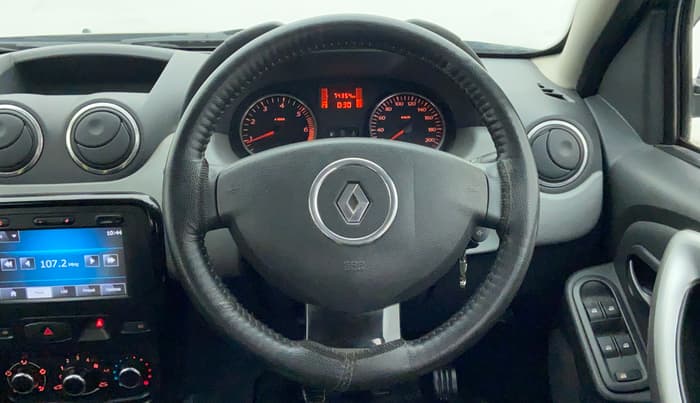 2014 Renault Duster RXL 110 PS ADVENTURE, Diesel, Manual, 79,252 km, Steering Wheel Close Up