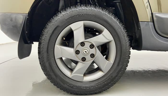 2014 Renault Duster RXL 110 PS ADVENTURE, Diesel, Manual, 79,252 km, Right Rear Wheel