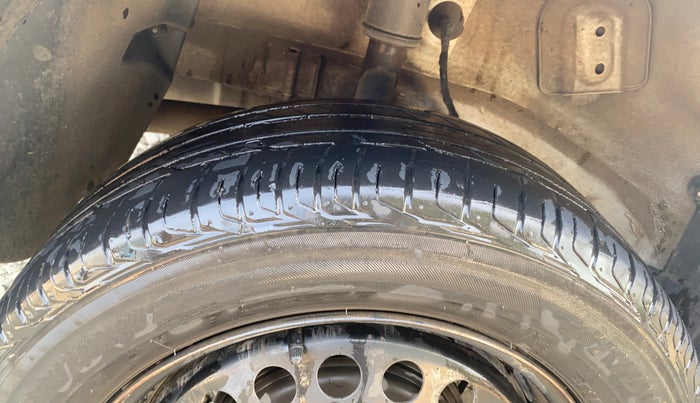 2024 Tata NEXON Pure 1.5 Revotorq 6AMT, Diesel, Automatic, 57,136 km, Right Rear Tyre Tread