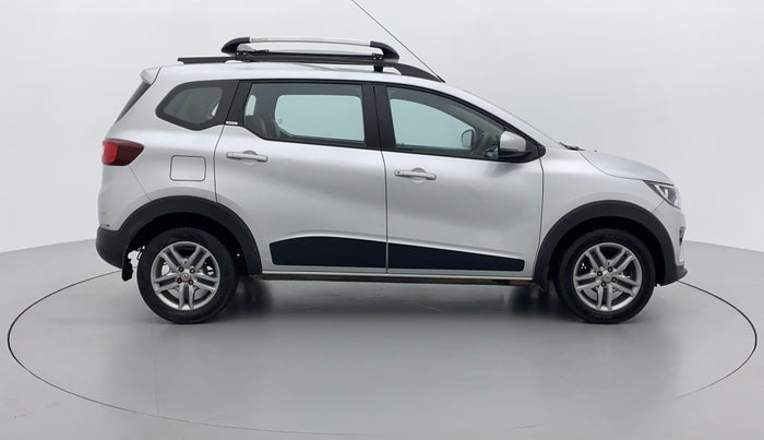 2021 Renault TRIBER RXZ, Petrol, Manual, 43,879 km, Right Side View