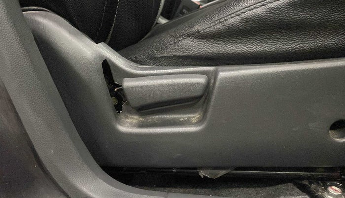 2019 Maruti Alto K10 VXI, Petrol, Manual, 21,152 km, Driver Side Adjustment Panel