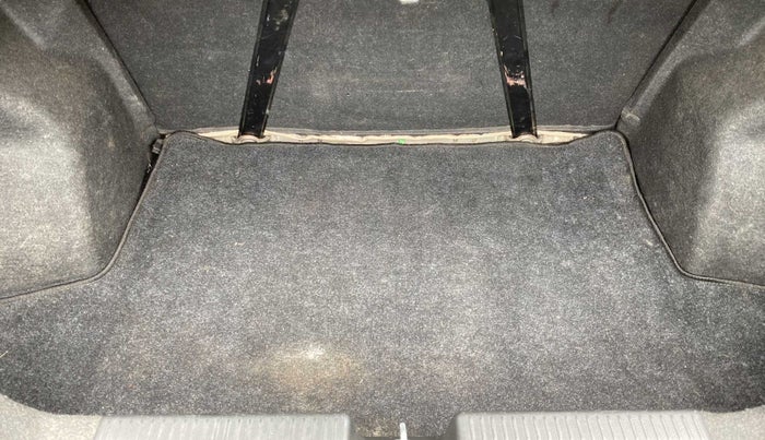 2018 Maruti Dzire ZDI AMT, Diesel, Automatic, 1,06,912 km, Boot Inside