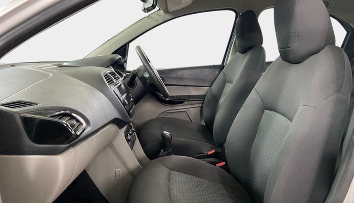 2016 Tata Tiago XZ PETROL, Petrol, Manual, 30,142 km, Right Side Front Door Cabin