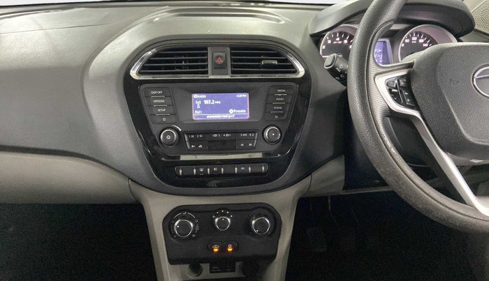 2016 Tata Tiago XZ PETROL, Petrol, Manual, 30,142 km, Infotainment System