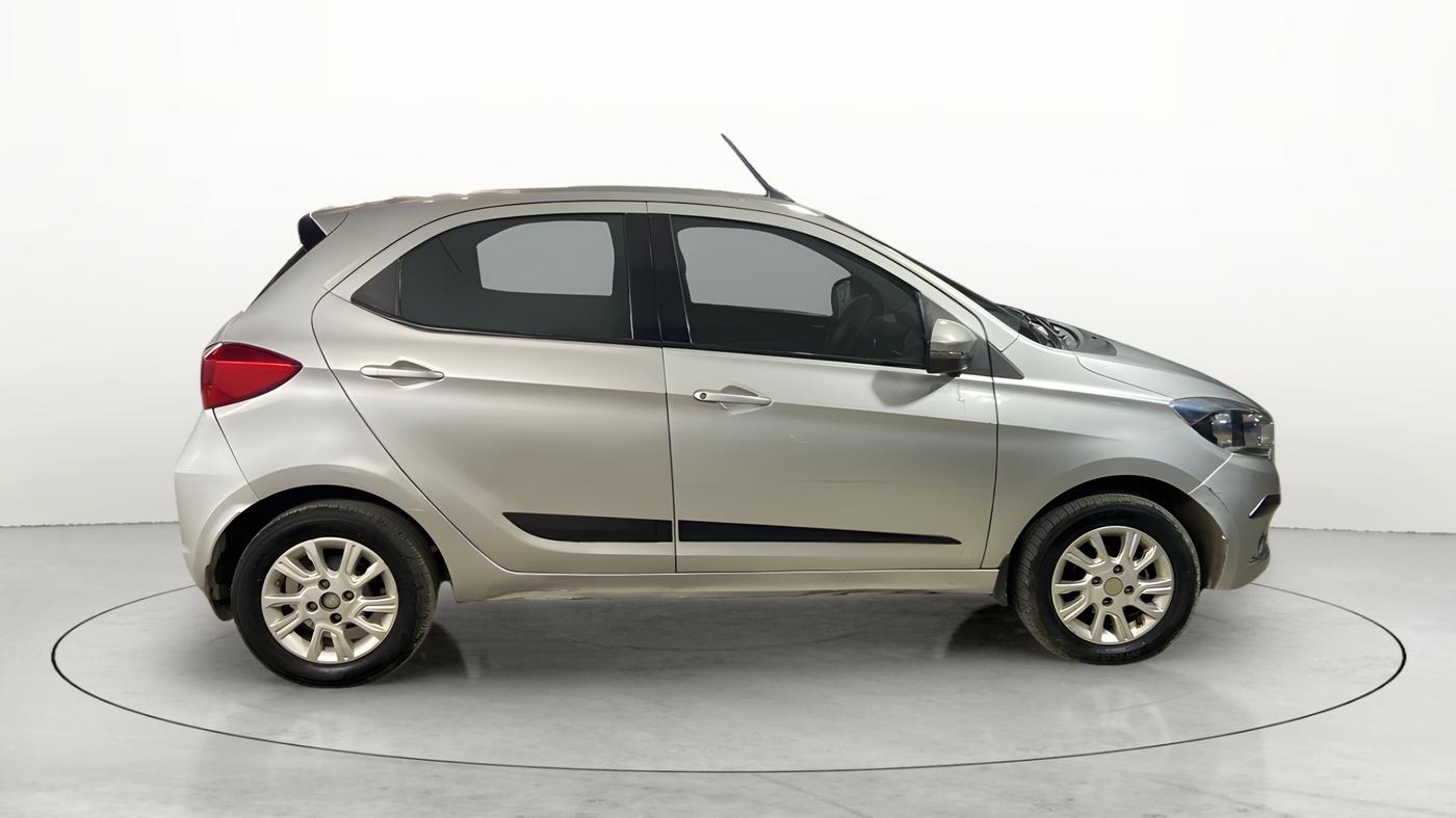 2016 Tata Tiago XZ PETROL, Petrol, Manual, 30,142 km, Right Side View
