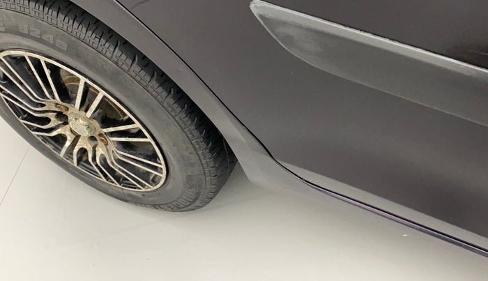 2015 Maruti Swift VXI, Petrol, Manual, 48,681 km, Right quarter panel - Slightly dented