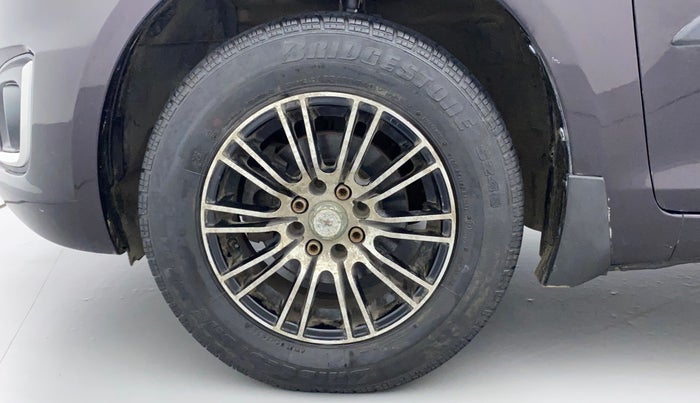 2015 Maruti Swift VXI, Petrol, Manual, 48,681 km, Left Front Wheel