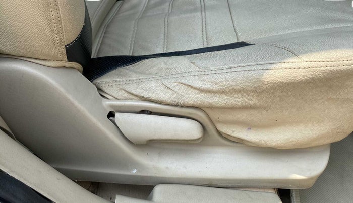 2015 Maruti Swift Dzire VDI ABS, Diesel, Manual, 82,562 km, Driver Side Adjustment Panel