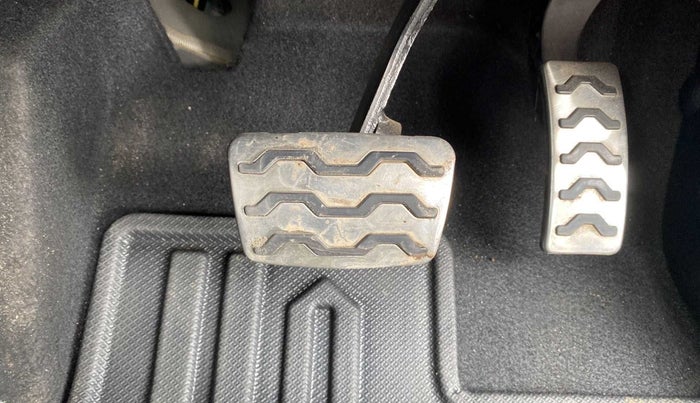 2022 KIA SONET GTX PLUS 1.5 AT, Diesel, Automatic, 41,758 km, Pedals