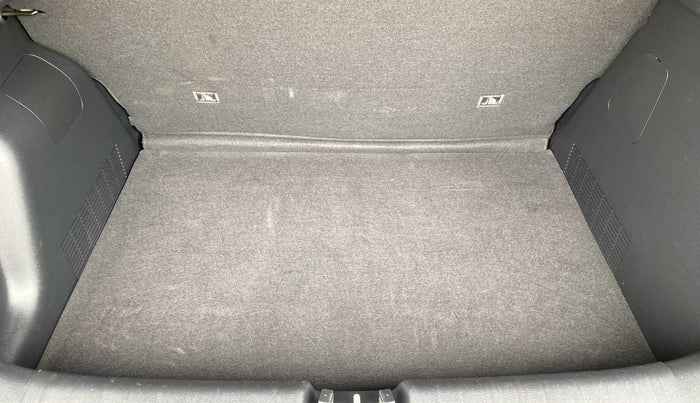 2022 KIA SONET GTX PLUS 1.5 AT, Diesel, Automatic, 41,758 km, Boot Inside