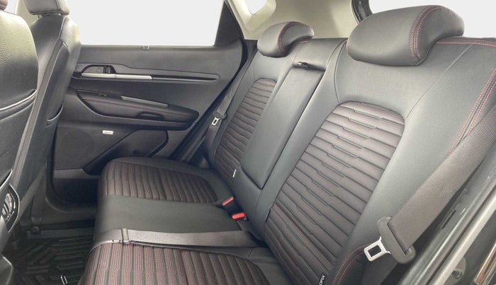 2022 KIA SONET GTX PLUS 1.5 AT, Diesel, Automatic, 41,758 km, Right Side Rear Door Cabin