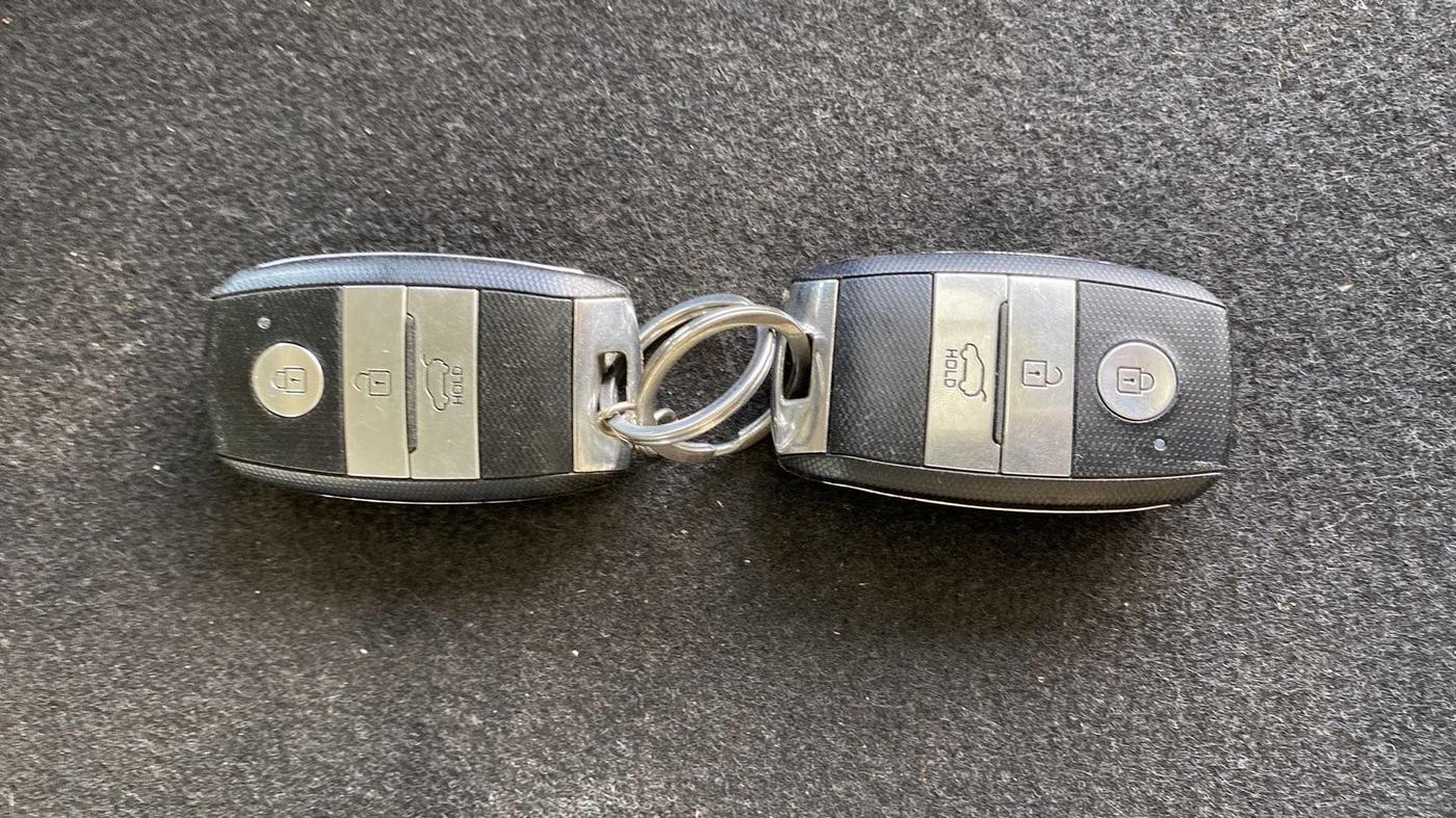 2021 KIA SELTOS HTX 1.5 PETROL, Petrol, Manual, 43,275 km, Key Close Up