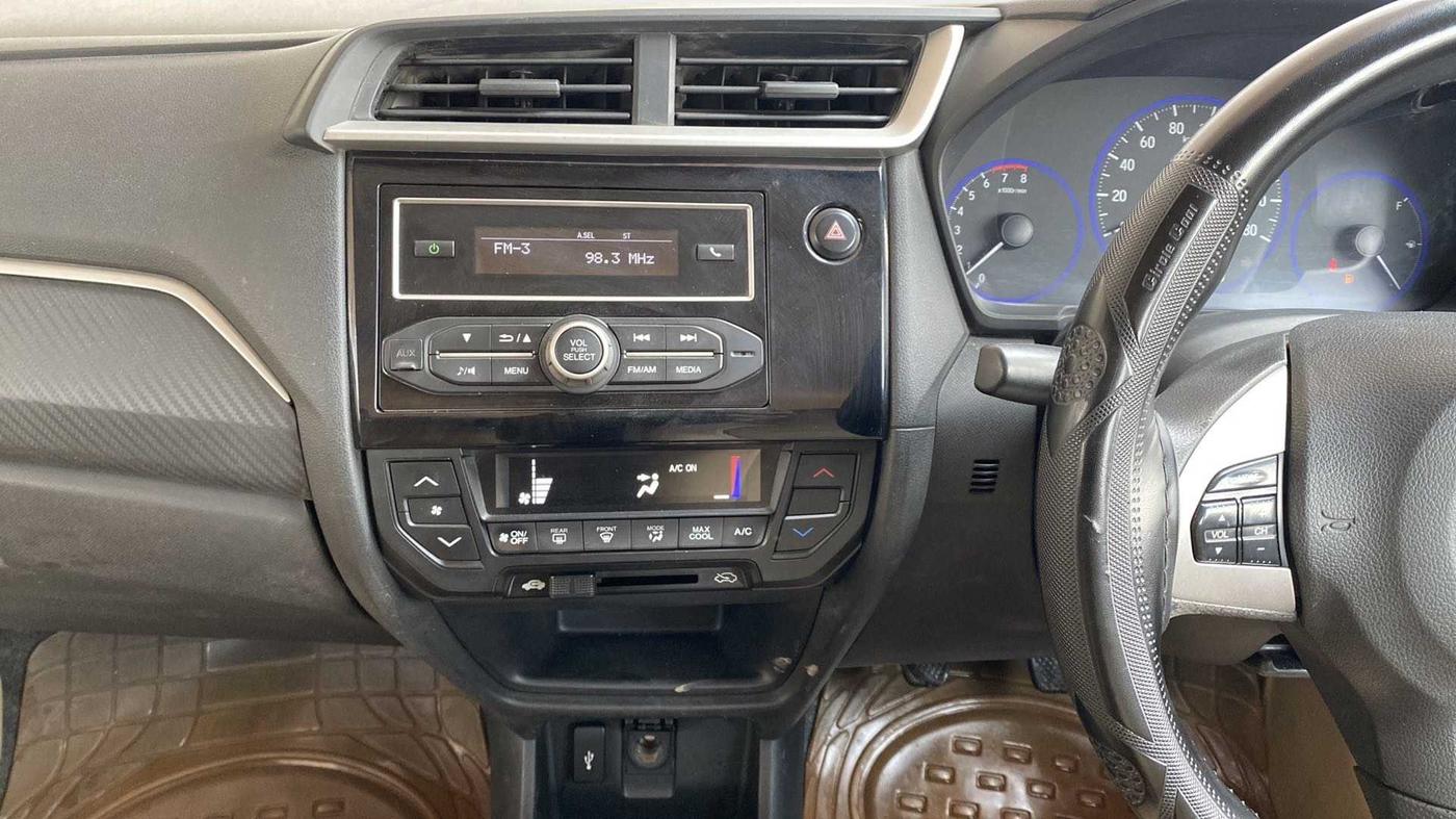 2017 Honda Brio S MT, Petrol, Manual, 49,964 km, Air Conditioner
