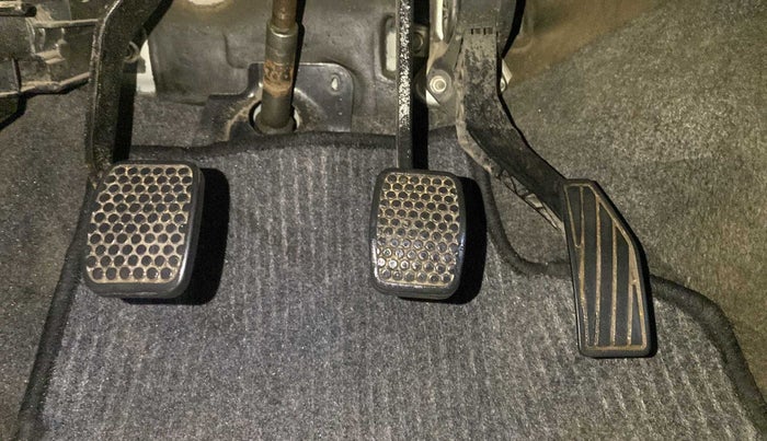 2016 Maruti Alto K10 VXI, Petrol, Manual, 28,083 km, Pedals