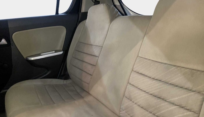 2016 Maruti Alto K10 VXI, Petrol, Manual, 28,083 km, Right Side Rear Door Cabin