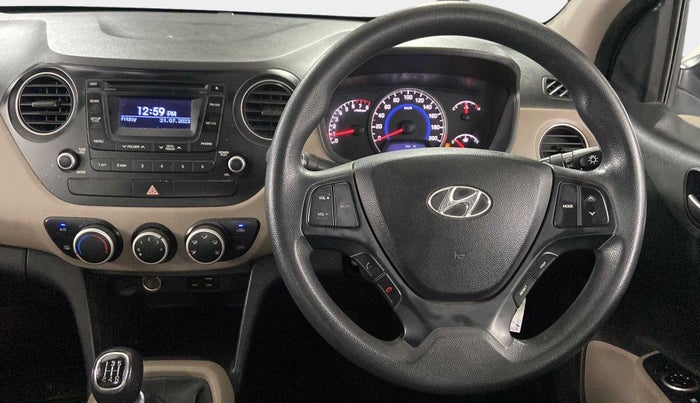 2016 Hyundai Grand i10 SPORTZ 1.2 KAPPA VTVT, Petrol, Manual, 43,589 km, Steering Wheel Close Up