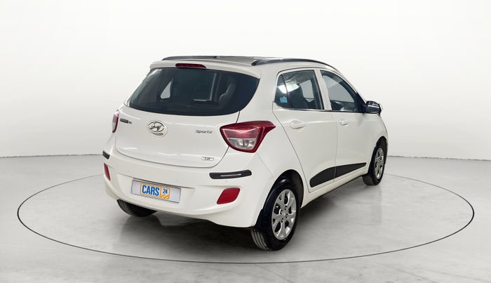 2016 Hyundai Grand i10 SPORTZ 1.2 KAPPA VTVT, Petrol, Manual, 43,589 km, Right Back Diagonal