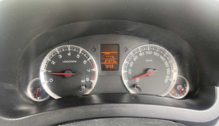 2014 Maruti Swift VXI, Petrol, Manual, 27,376 km, Odometer Image