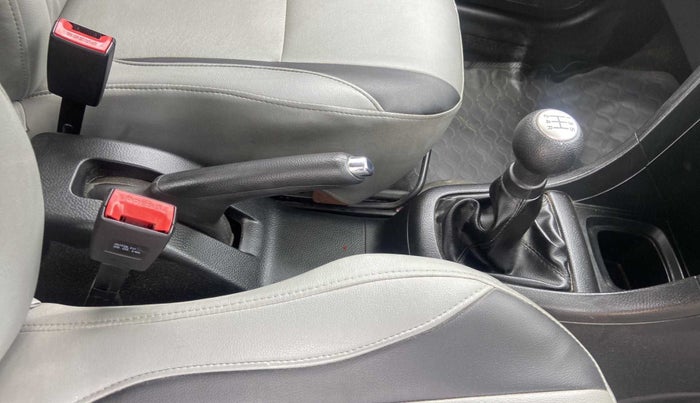 2014 Maruti Swift VXI, Petrol, Manual, 27,376 km, Gear Lever