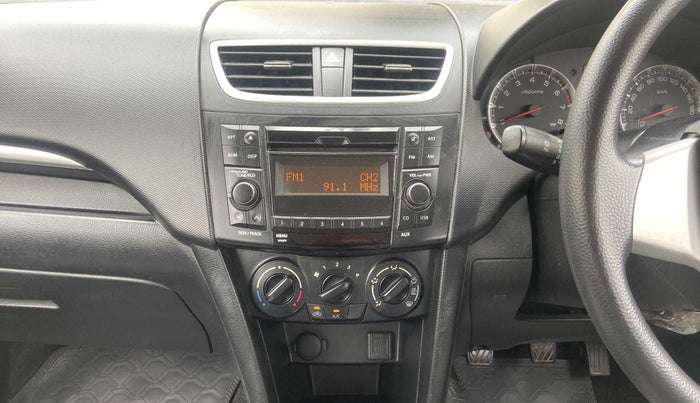 2014 Maruti Swift VXI, Petrol, Manual, 27,376 km, Air Conditioner
