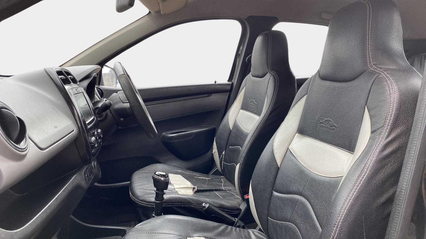 2019 Renault Kwid RXT 0.8 (O), Petrol, Manual, 49,905 km, Right Side Front Door Cabin
