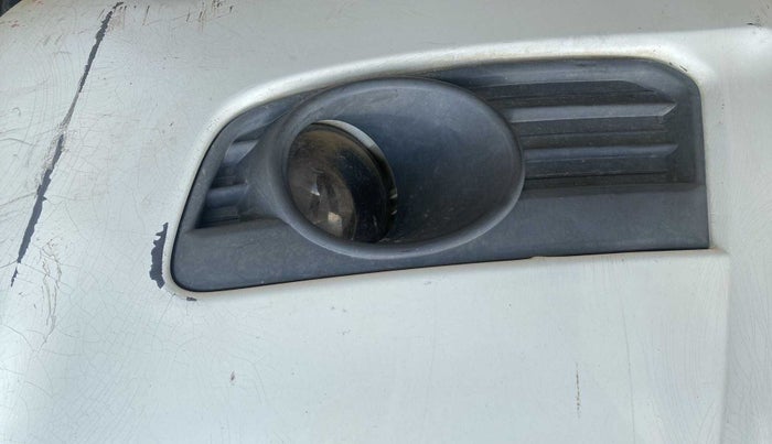 2010 Maruti Ritz VXI, Petrol, Manual, 86,168 km, Left fog light - Not working