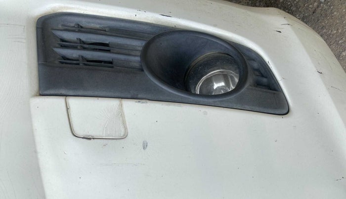 2010 Maruti Ritz VXI, Petrol, Manual, 86,168 km, Right fog light - Not working