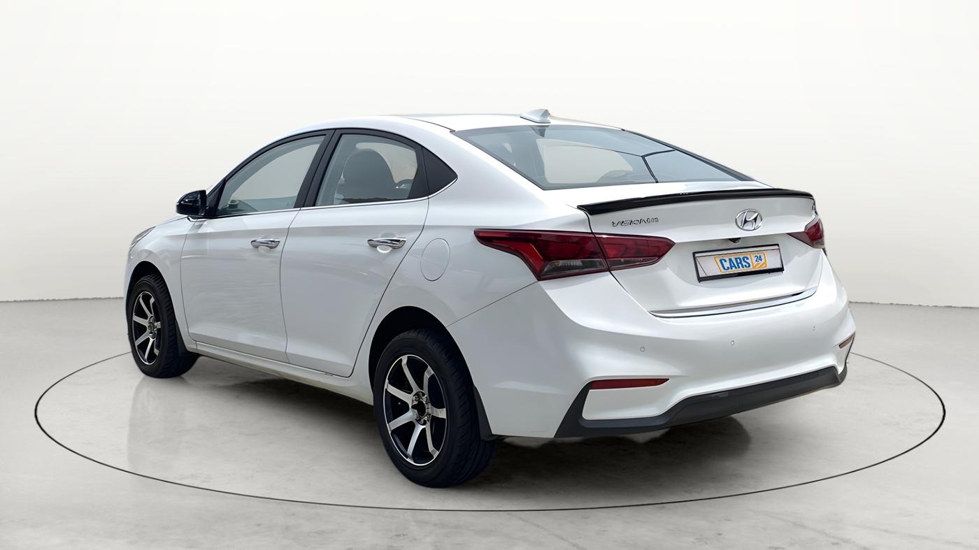 2017 Hyundai Verna 1.6 EX CRDI, Diesel, Manual, 89,224 km, Left Back Diagonal