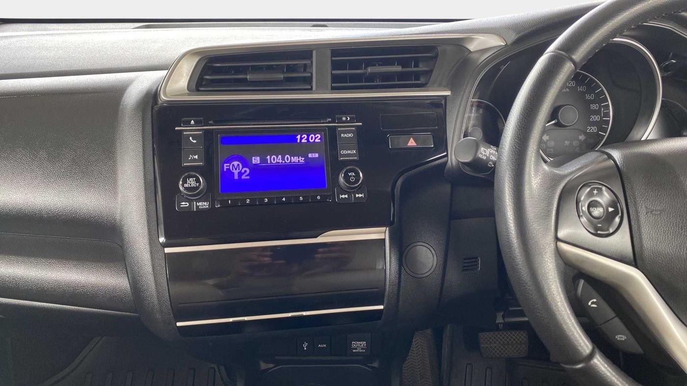2018 Honda Jazz 1.2L I-VTEC V CVT, Petrol, Automatic, 28,319 km, Infotainment System