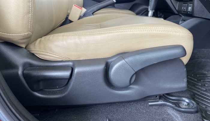 2018 Honda Jazz 1.2L I-VTEC V CVT, Petrol, Automatic, 28,319 km, Driver Side Adjustment Panel