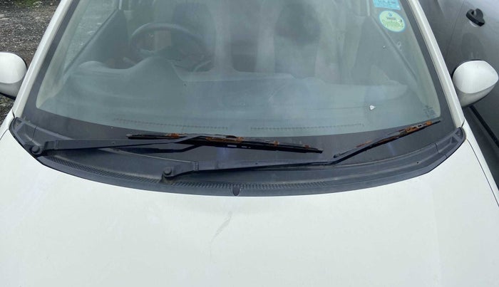 2012 Honda Brio S(O) MT, CNG, Manual, 88,786 km, Front windshield - Minor spot on windshield