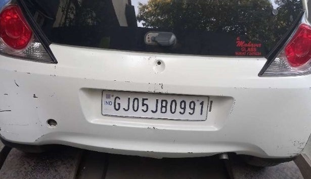 2012 Honda Brio S(O) MT, CNG, Manual, 88,786 km, Rear bumper - Minor scratches
