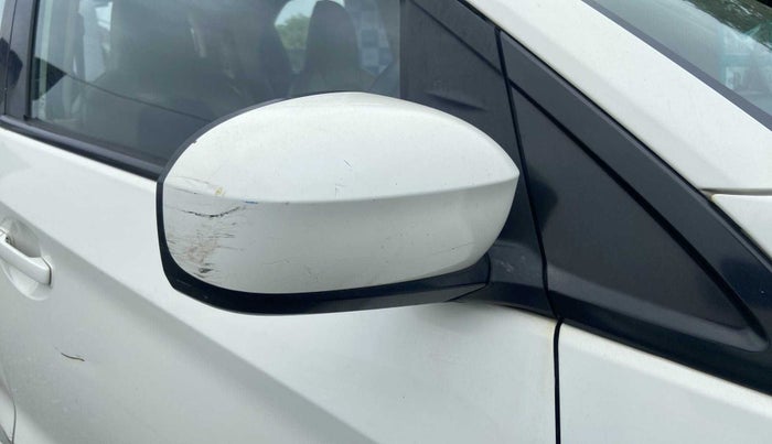 2012 Honda Brio S(O) MT, CNG, Manual, 88,786 km, Right rear-view mirror - Minor scratches