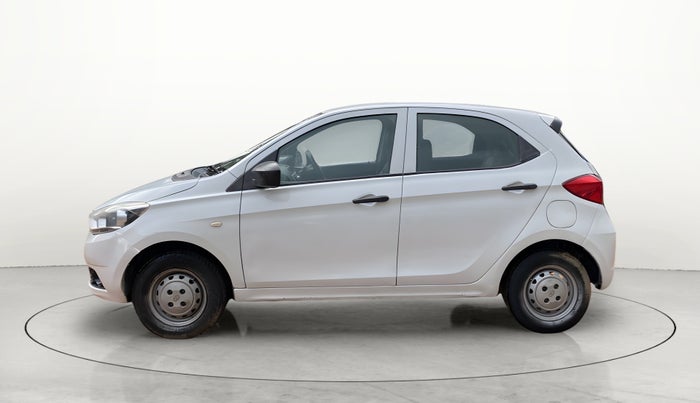 2017 Tata Tiago XM DIESEL, Diesel, Manual, 48,674 km, Left Side