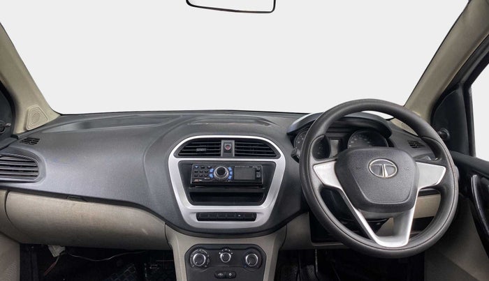 2017 Tata Tiago XM DIESEL, Diesel, Manual, 48,674 km, Dashboard