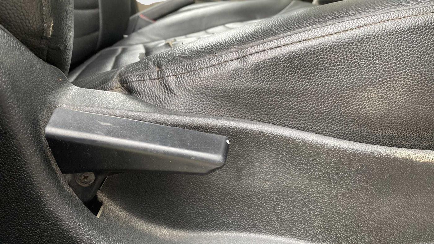 2017 Tata Tiago XM DIESEL, Diesel, Manual, 48,674 km, Driver Side Adjustment Panel