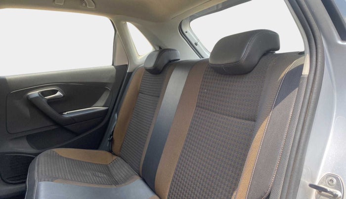 2018 Volkswagen Polo HIGHLINE PLUS 1.5 16 ALLOY, Diesel, Manual, 76,977 km, Right Side Rear Door Cabin