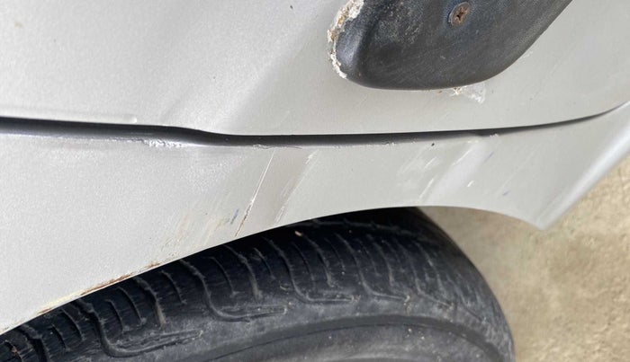 2013 Hyundai Santro Xing GLS (CNG), CNG, Manual, 78,849 km, Right quarter panel - Minor scratches