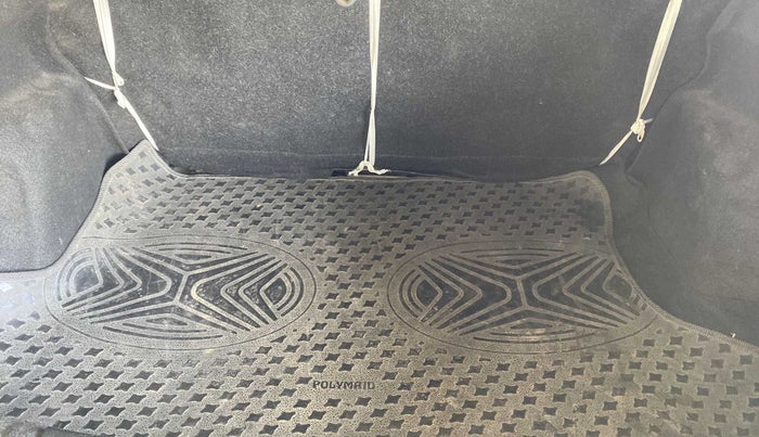 2015 Maruti Swift Dzire VDI, Diesel, Manual, 68,240 km, Boot Inside