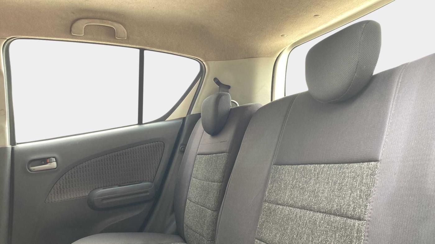 2015 Maruti Ritz VDI, CNG, Manual, 77,743 km, Right Side Rear Door Cabin