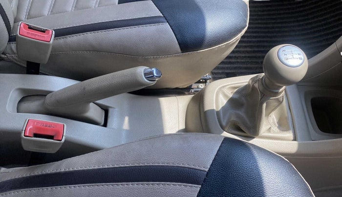 2012 Maruti Swift Dzire VXI, Petrol, Manual, 73,214 km, Gear Lever