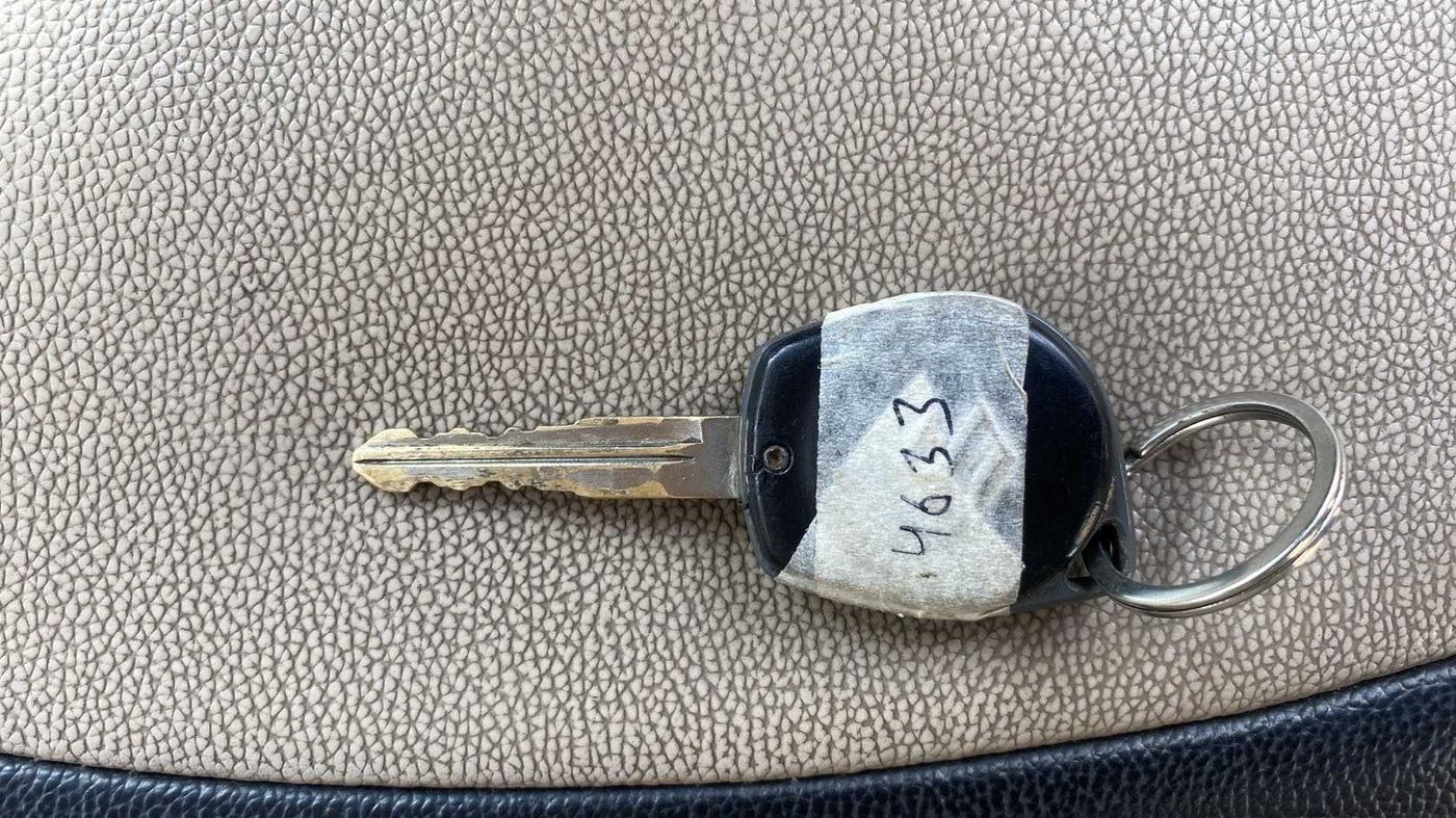 2012 Maruti Swift Dzire VXI, Petrol, Manual, 73,214 km, Key Close Up