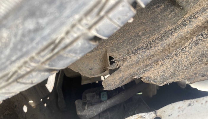2012 Maruti Swift Dzire VXI, Petrol, Manual, 73,214 km, Right fender - Lining loose