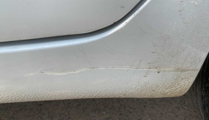 2012 Maruti Swift Dzire VXI, Petrol, Manual, 73,214 km, Left running board - Slightly dented