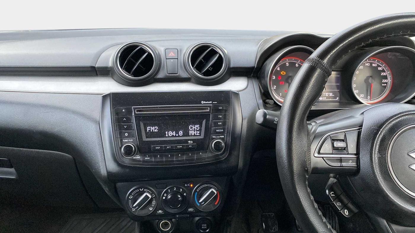 2019 Maruti Swift VXI, Petrol, Manual, 77,042 km, Air Conditioner