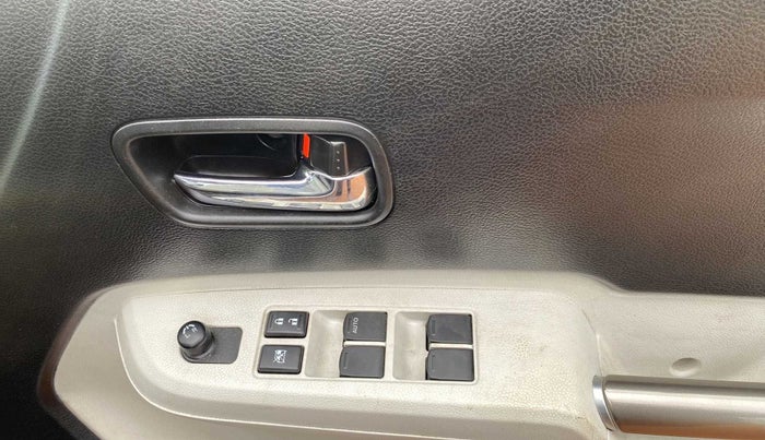 2018 Maruti IGNIS DELTA 1.2, Petrol, Manual, 37,940 km, Driver Side Door Panels Control