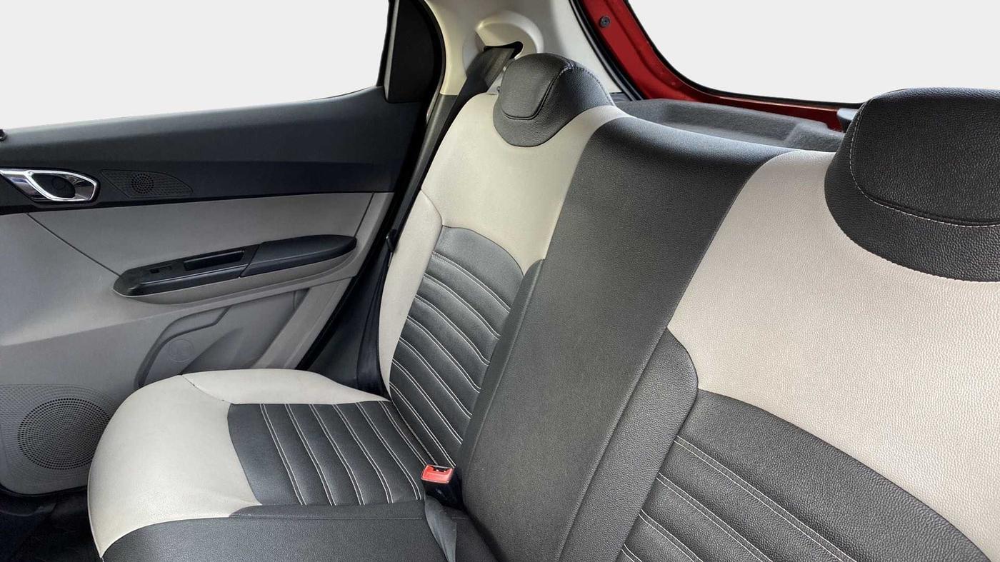 2019 Tata Tiago XZ PLUS PETROL, Petrol, Manual, 36,335 km, Right Side Rear Door Cabin